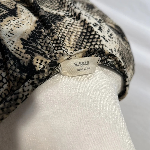 a.gain snakeskin print top size small - Picture 3 of 3